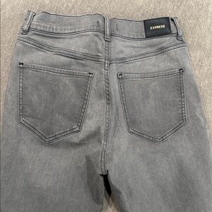 Express women’s Light Gray Skinny Jeans sz 8R